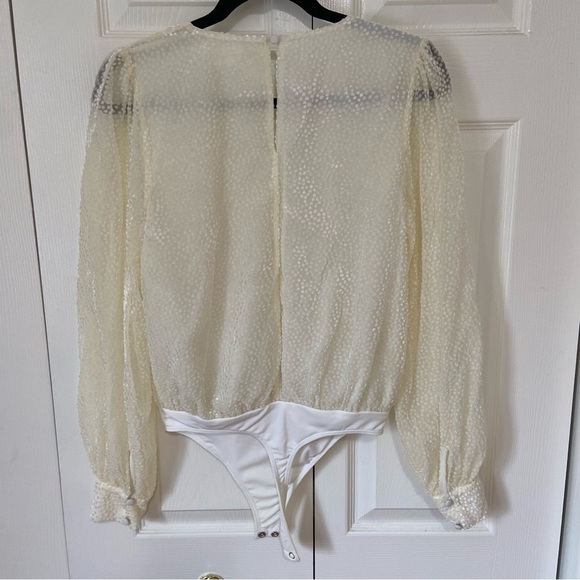 Lovers & Friends Velvet Burnout Polka Dot Long Sleeve Heidi Bodysuit Small - Picture 11 of 12